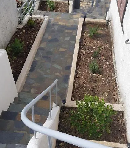 α Peaceful Nest Volímai